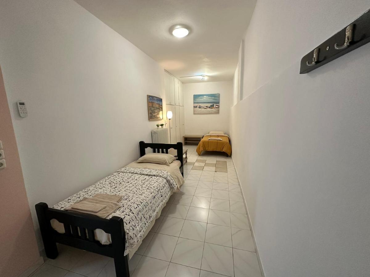 La Vita Apartments-Near Airport & Sea Artemida  Exterior photo