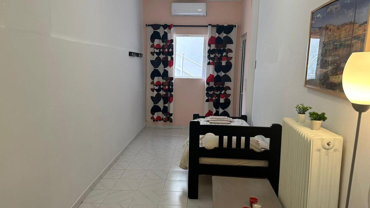 La Vita Apartments-Near Airport & Sea Artemida  Exterior photo
