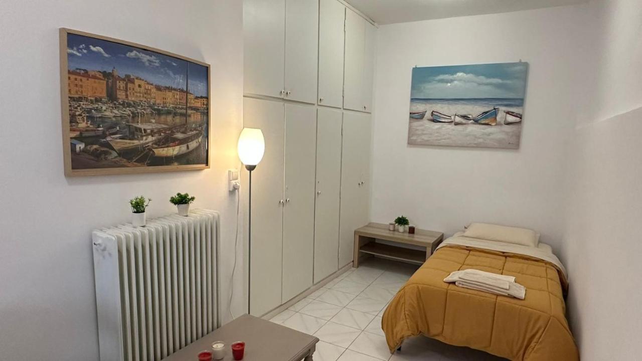 La Vita Apartments-Near Airport & Sea Artemida  Exterior photo