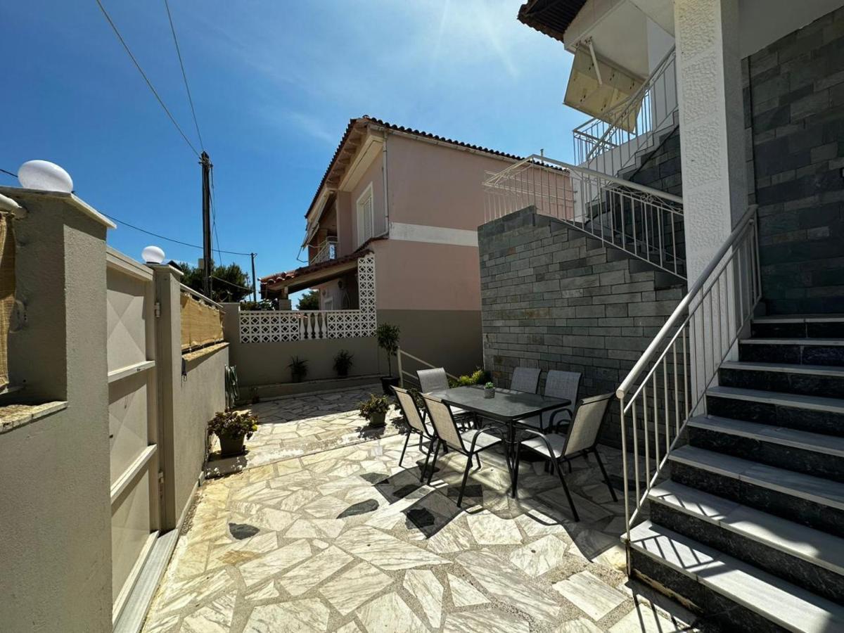 La Vita Apartments-Near Airport & Sea Artemida  Exterior photo